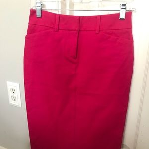 NWT NY&C hot pink stretch pencil skirt.
